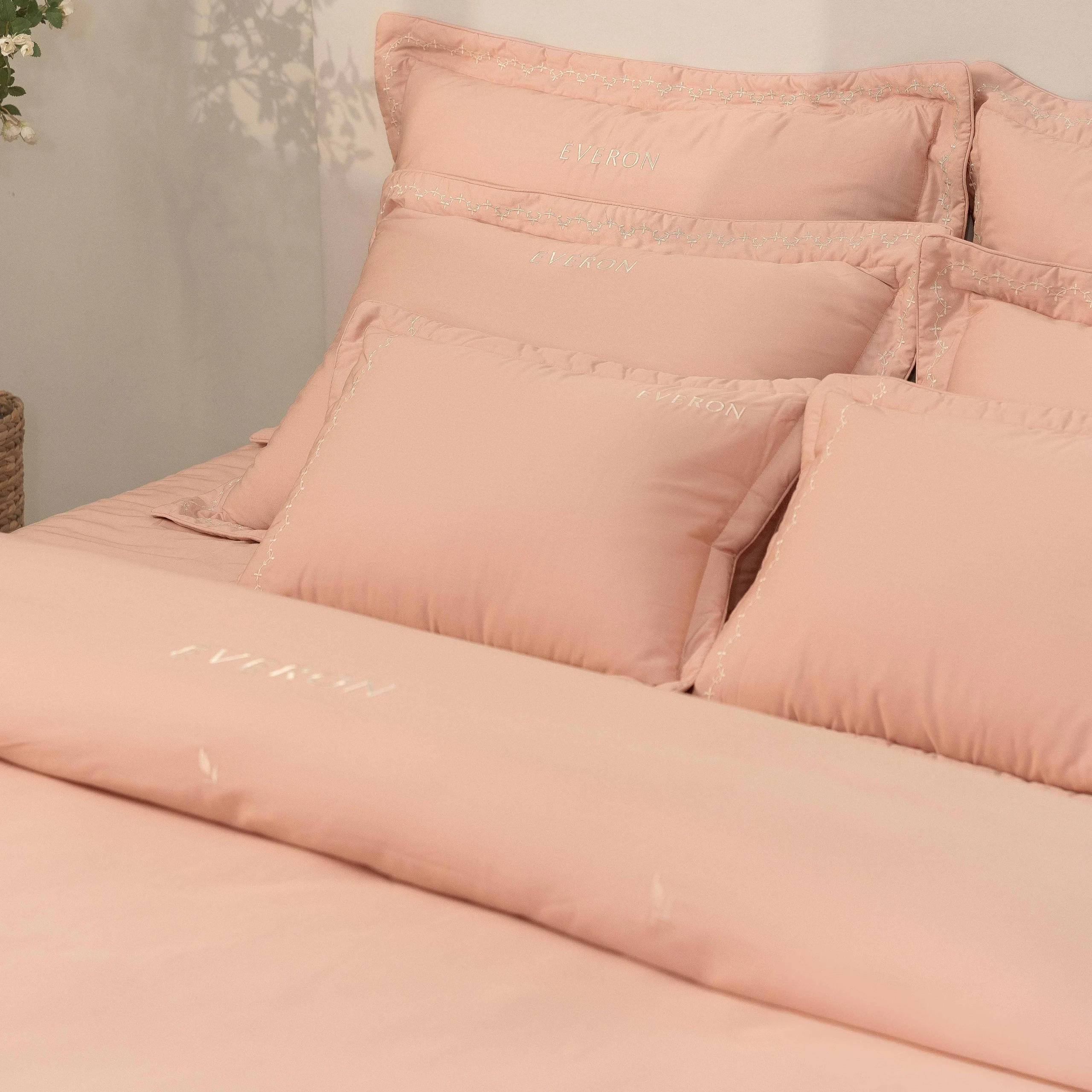 Blush - ESMOC27008
